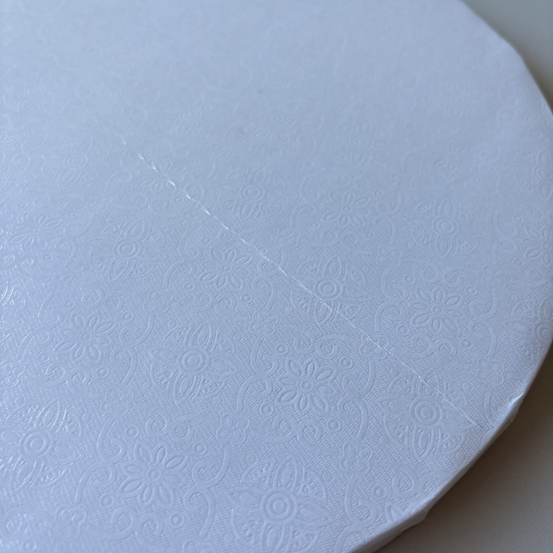 Podkład pod tort okrągły Biały Ø 25 cm, h 1 cm - PC Julita OUTLET - obrazek 2