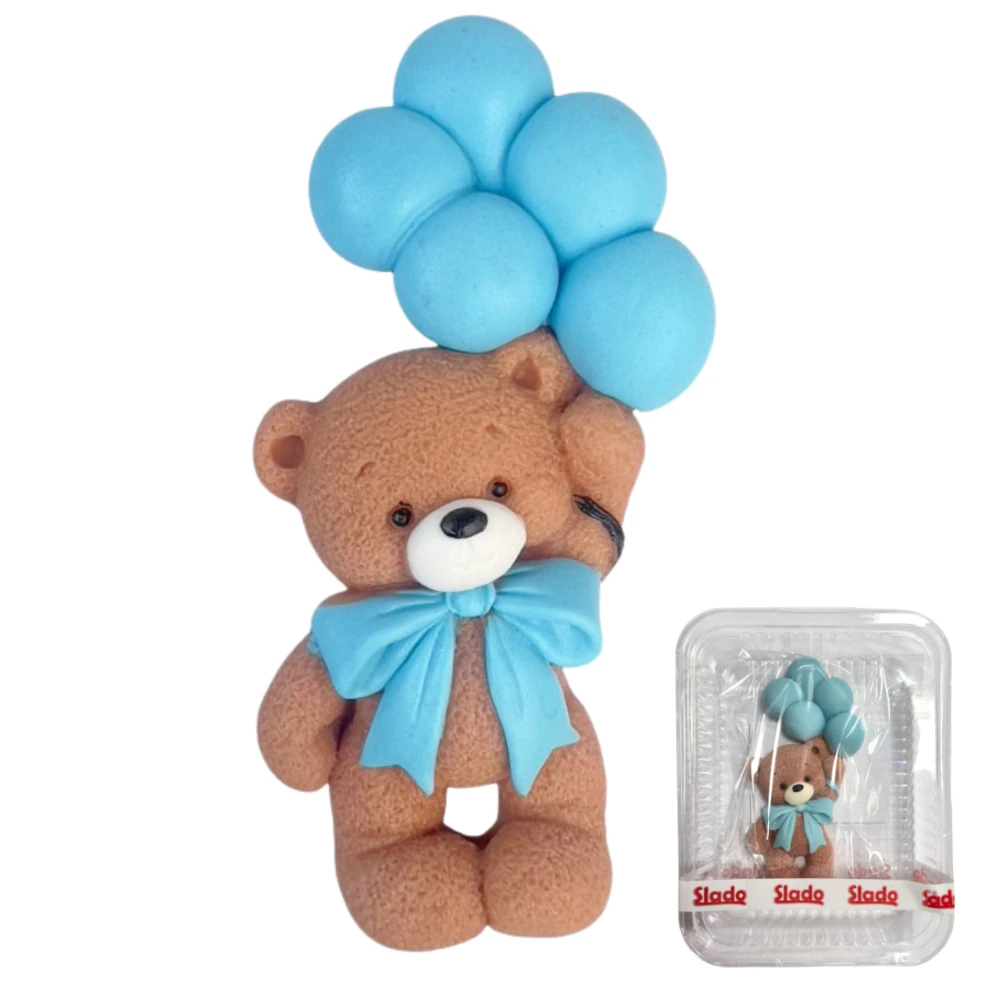 Figurka cukrowa 2D Miś z niebieskimi balonikami 11 cm Slado