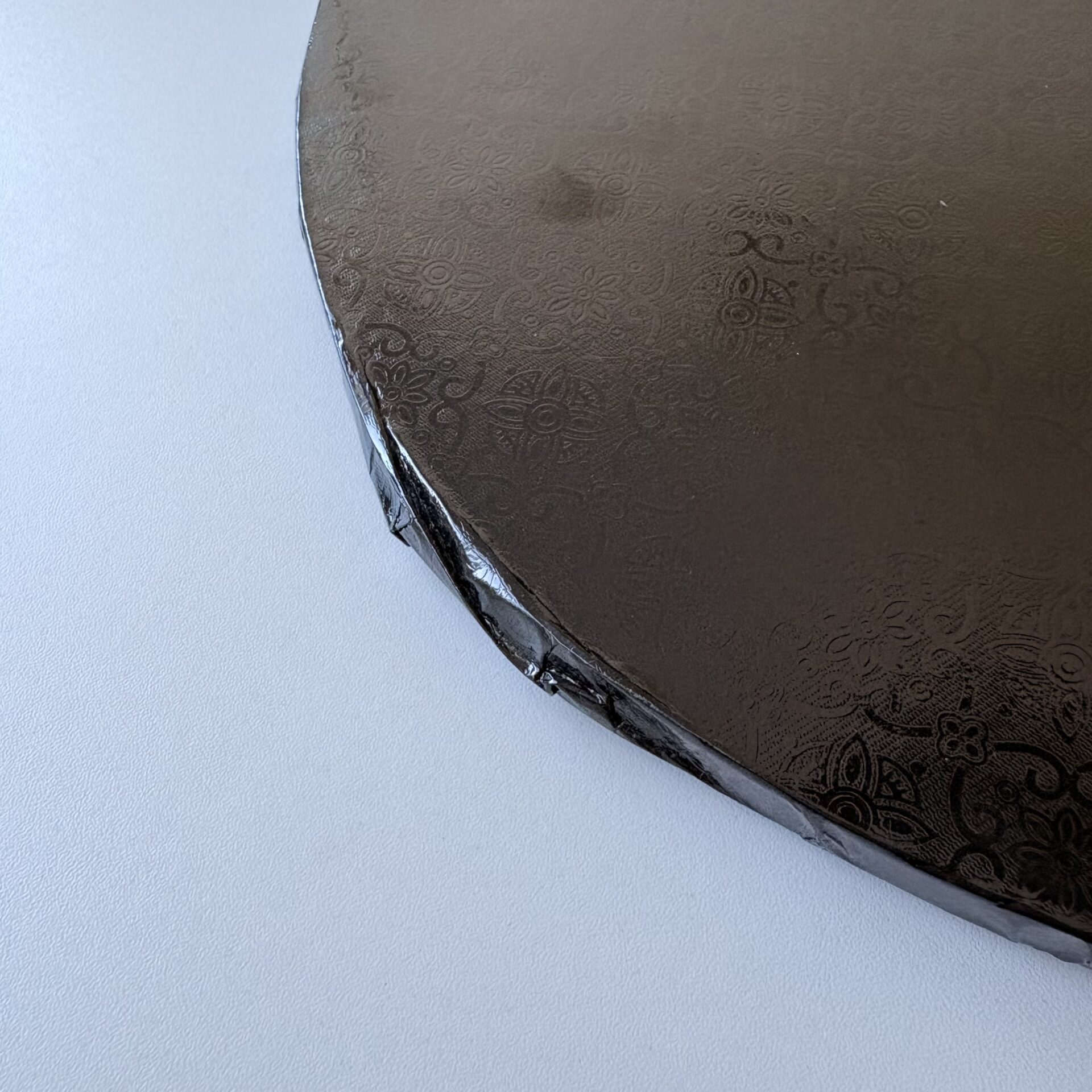 Podkład pod tort okrągły Czarny Ø 34 cm, h 1 cm - PC Julita (OUTLET) - obrazek 2